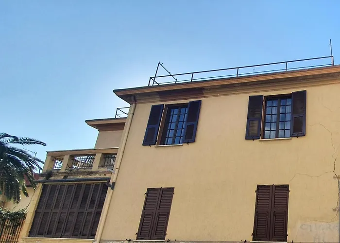 Casa Indipendente A 200 Metri Dal Mare