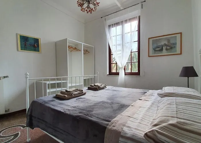 Casa Indipendente A 200 Metri Dal Mare