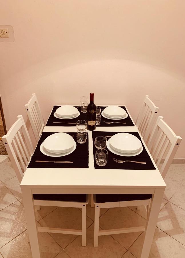 Casa Indipendente A 200 Metri Dal Mare