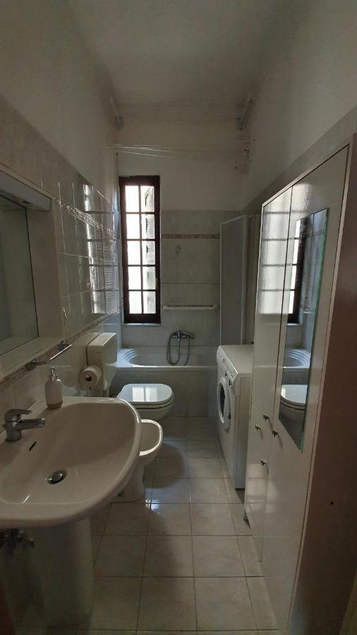 Casa Indipendente A 200 Metri Dal Mare Varazze